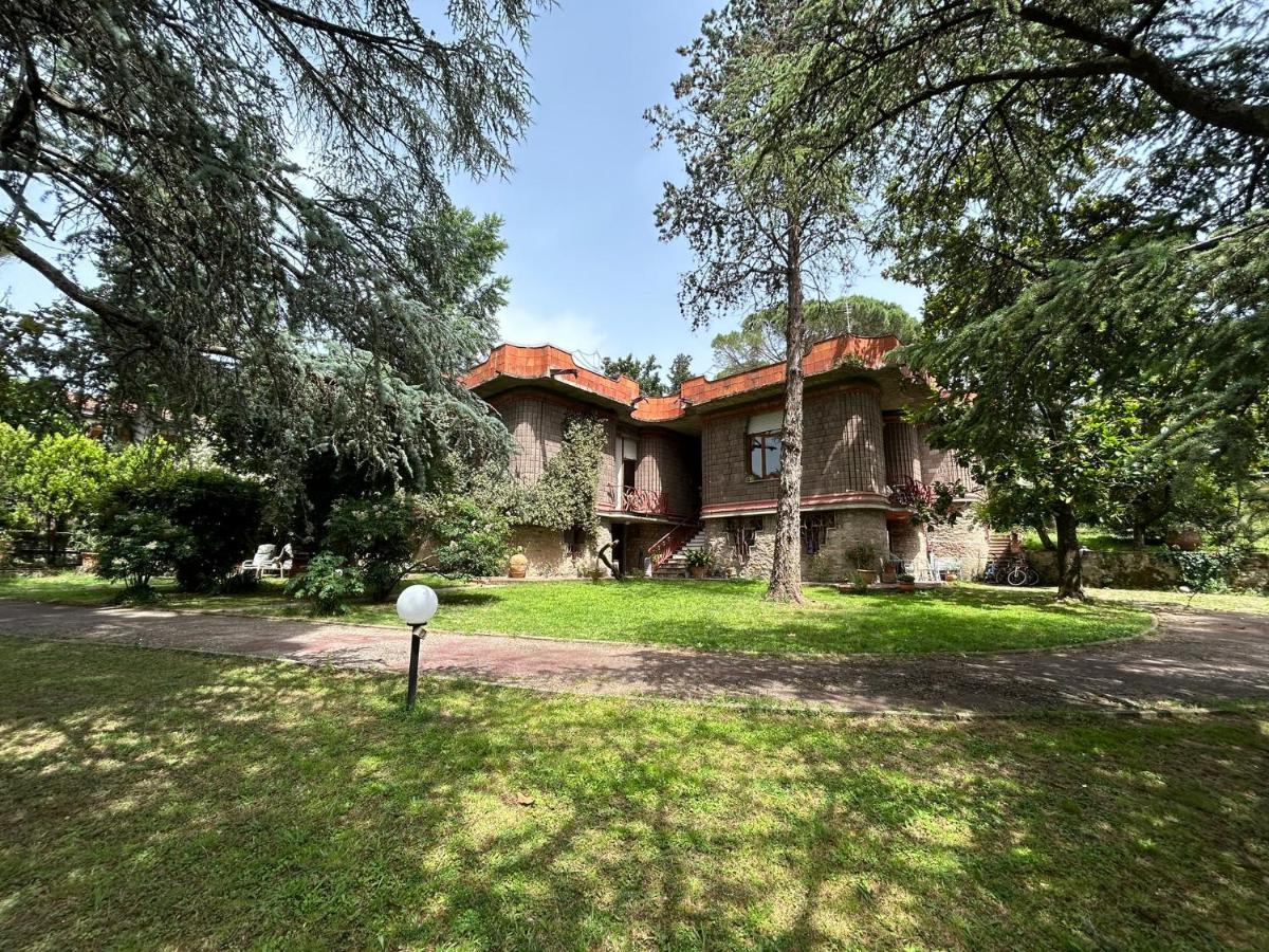 Open Space Nel Parco Con Parcheggio Gratuito Apartamento *
